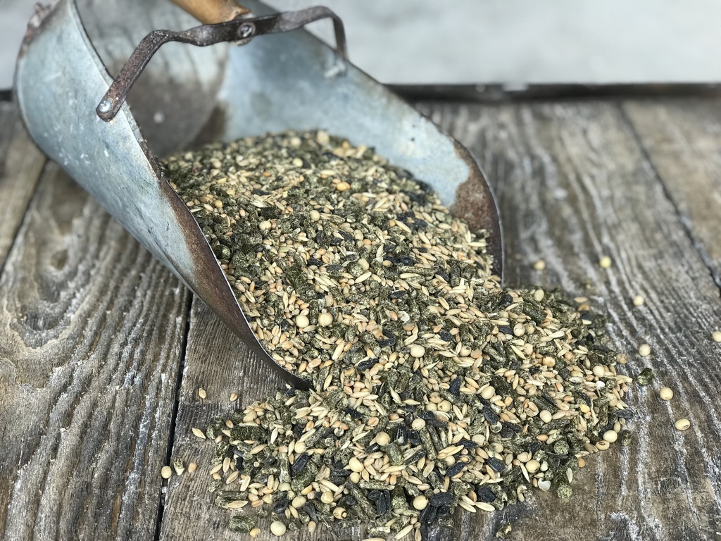 Homestead Harvest Wholesome Rabbit Food 25lbs Rabbit Pellets